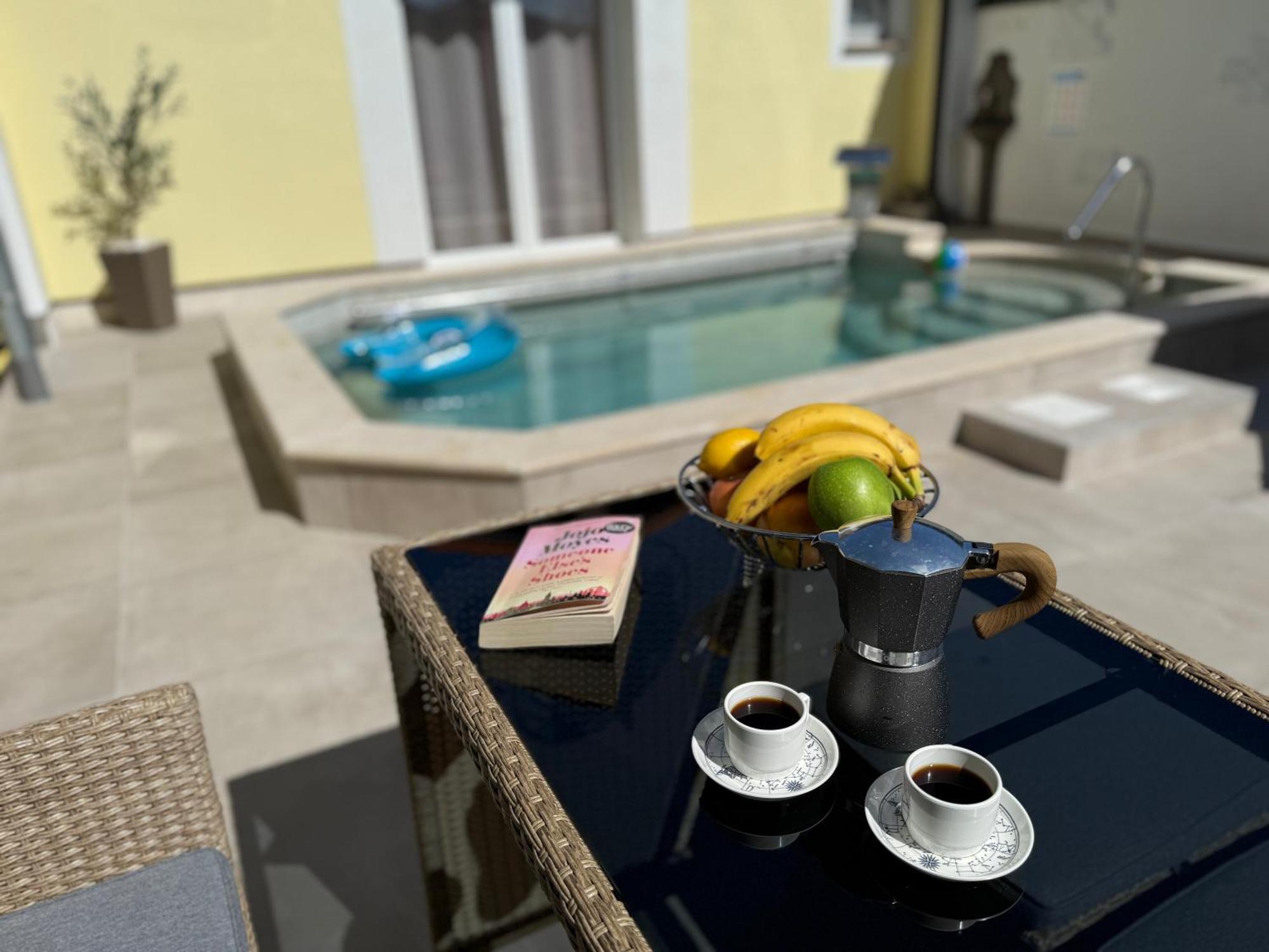 Poolside Studio Fazana Exterior photo